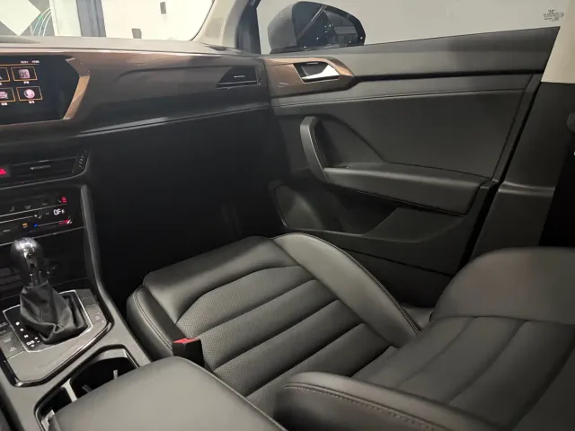 Volkswagen Tharu — Фото автомобиля 10