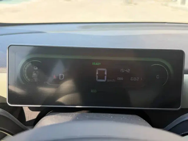 Chery QQ3 EV — Фото автомобиля 6