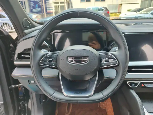 Geely Xingyue L — Фото автомобиля 13