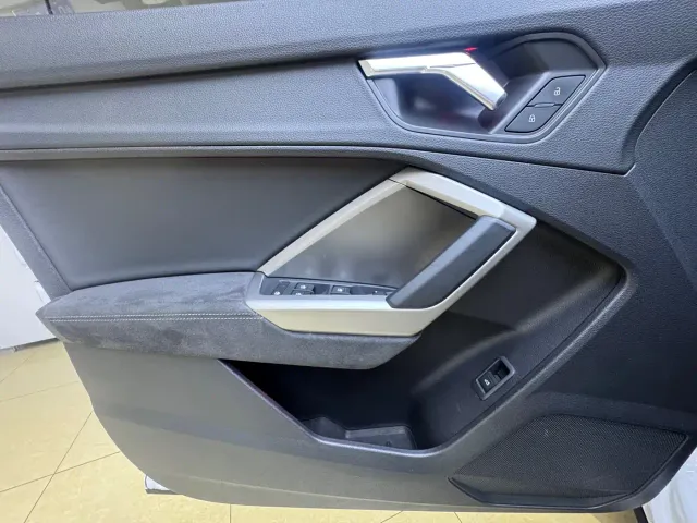 Audi Q3 — Фото автомобиля 21
