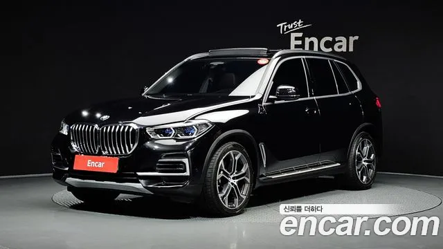 Фотография автомобиля — BMW X5 X5 (G05) xDrive 40i xLine