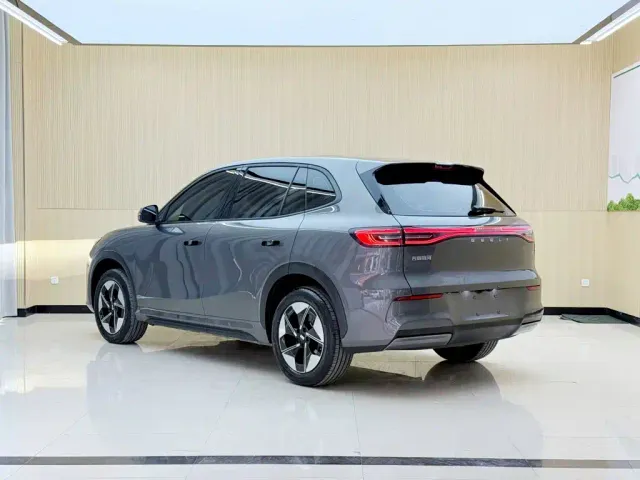 Geely Galaxy E5 — Фото автомобиля 4