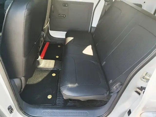 Wuling Zhiguang NEV — Фото автомобиля 16