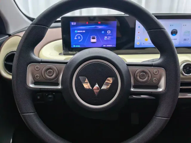 Wuling Bingo — Фото автомобиля 7