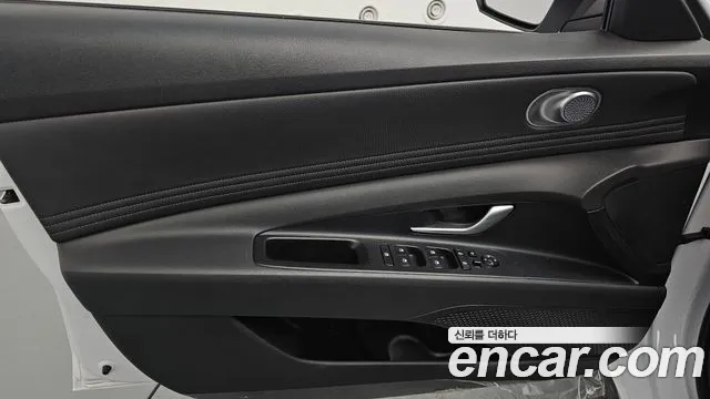Hyundai Avante CN7 — Фото автомобиля 24