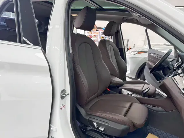 BMW X1 — Фото автомобиля 15