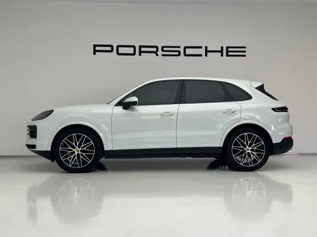 Porsche Cayenne — Фото автомобиля 5