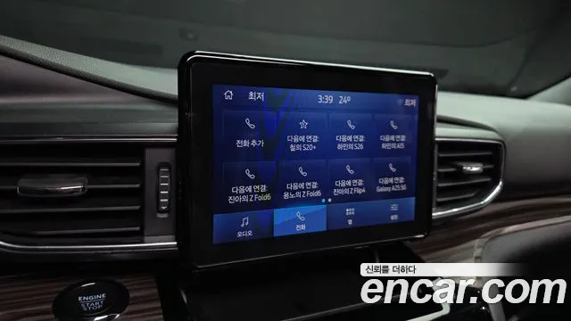 Ford Explorer — Фото автомобиля 24