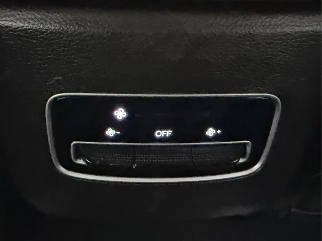 GAC Trumpchi M6 — Фото автомобиля 13