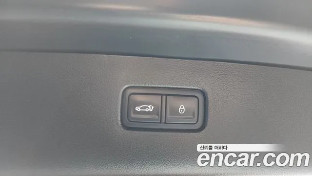 Genesis GV80 2.5T Бензин AWD — Фото автомобиля 15