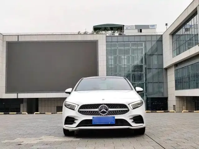 Mercedes-Benz A-Class — Фото автомобиля 2