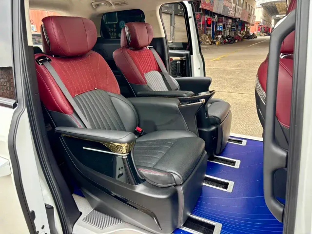 GAC Trumpchi E9 — Фото автомобиля 13
