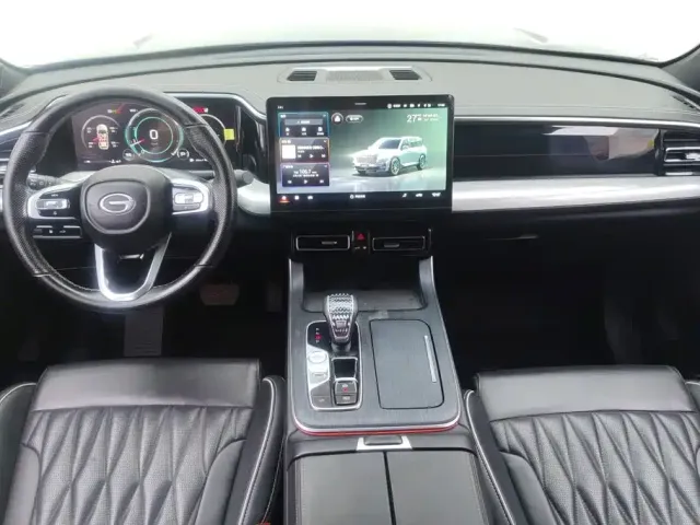 GAC Trumpchi GS8 — Фото автомобиля 12