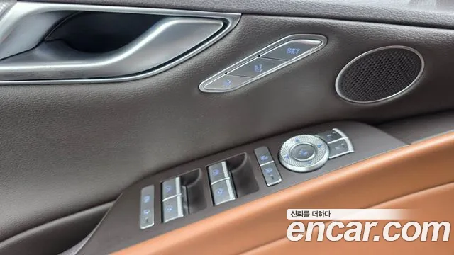 Genesis G80 Бензин 2.5 турбо AWD — Фото автомобиля 8