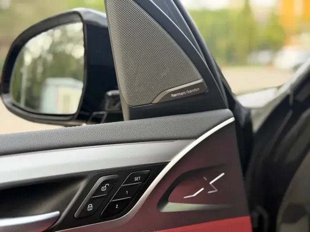 BMW iX3 — Фото автомобиля 16