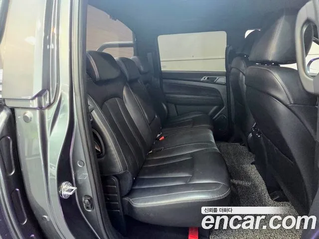 KG_Mobility_Ssangyong Rexton Новый Rexton Sport Khan Дизель 2.2 4WD — Фото автомобиля 13