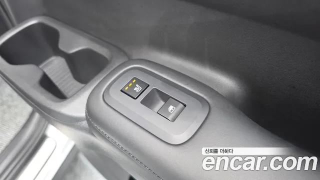 Hyundai Santa Fe MX5 — Фото автомобиля 23