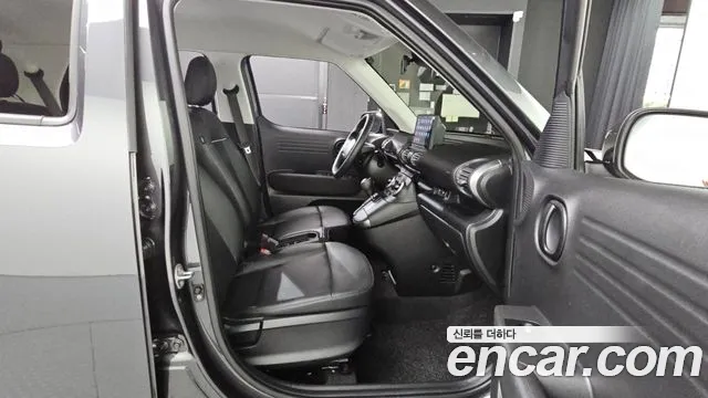 Hyundai Casper — Фото автомобиля 12