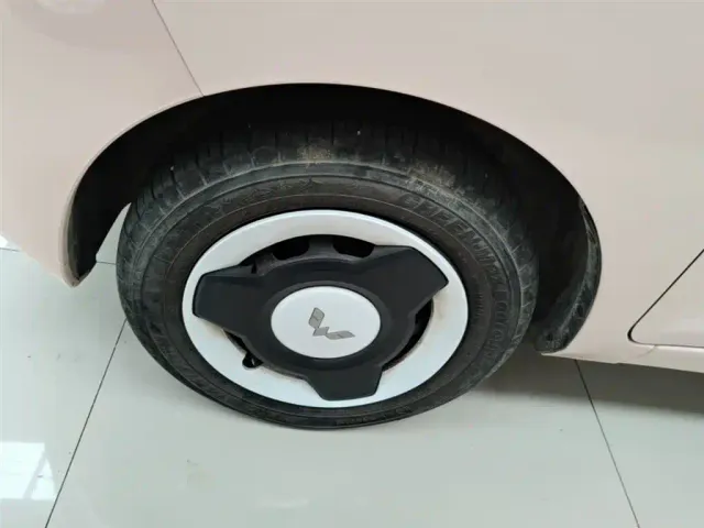 Wuling Hongguang Mini EV — Фото автомобиля 22