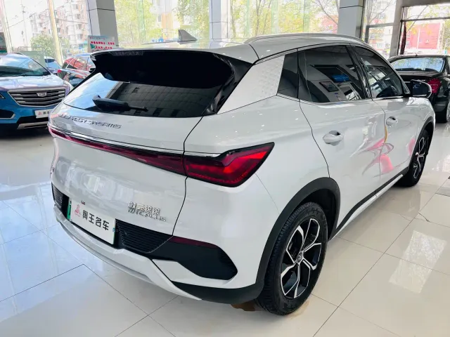 BYD Yuan PLUS — Фото автомобиля 3