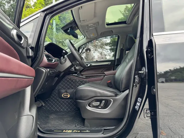 GAC Trumpchi M6 — Фото автомобиля 9
