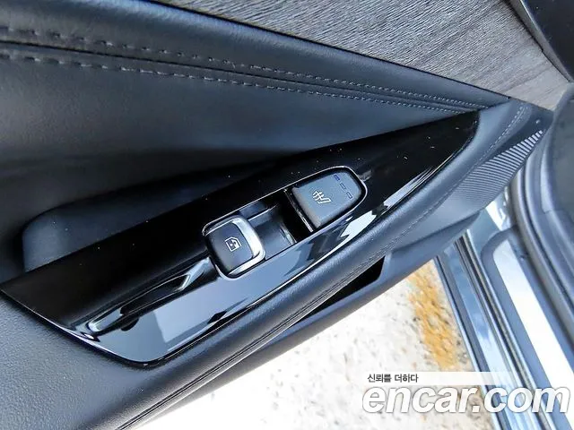Kia K8 — Фото автомобиля 15
