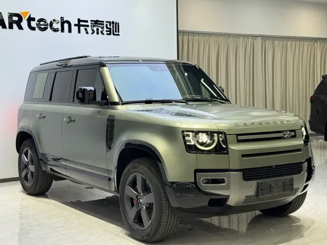 Land Rover Defender — Фото автомобиля 3