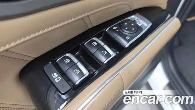 Kia Sorento Новый Sorento 4 поколение Дизель 2.2 4WD — Фото автомобиля 24