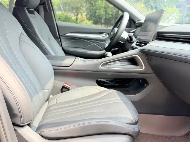 Geely Xingrui — Фото автомобиля 10