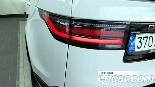Land Rover Discovery — Фото автомобиля 21