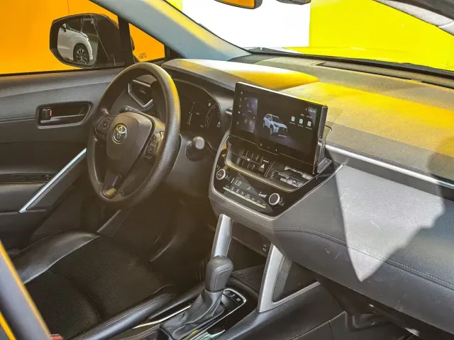 Toyota Corolla Cross — Фото автомобиля 8