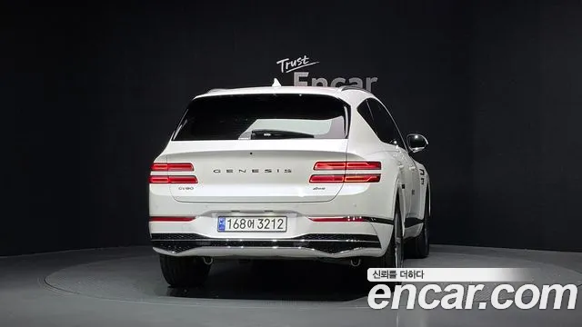 Genesis GV80 — Фото автомобиля 4