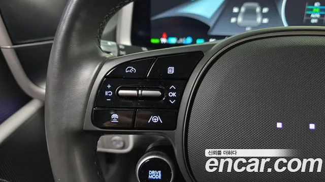 Hyundai Ioniq 6 — Фото автомобиля 24