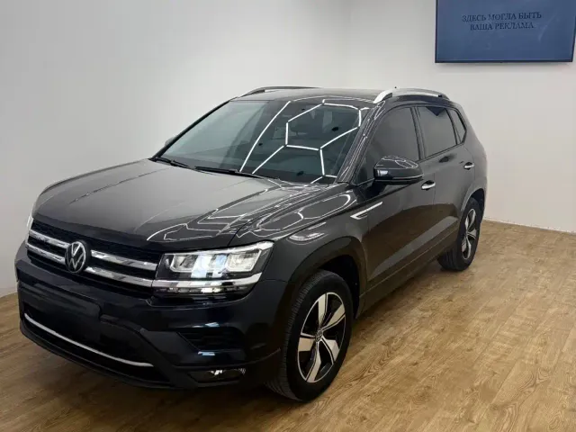 Volkswagen Tharu — Фото автомобиля 3