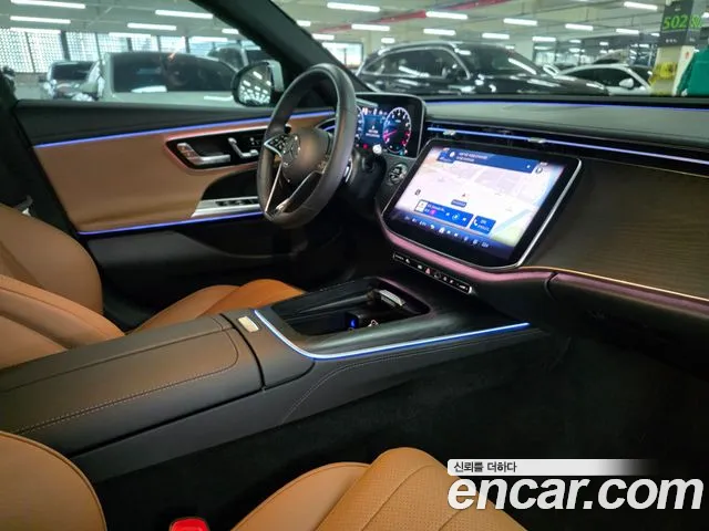 Mercedes-Benz E-Class W214 — Фото автомобиля 18