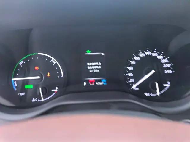 Toyota Sienna — Фото автомобиля 9