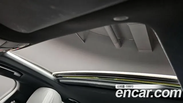 Mercedes-Benz CLS-Class — Фото автомобиля 16