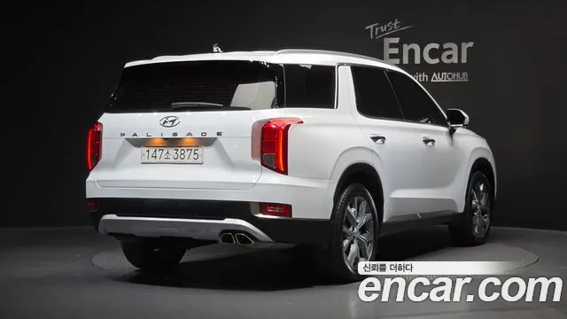 Hyundai Palisade Palisade Дизель 2.2 2WD — Фото автомобиля 2