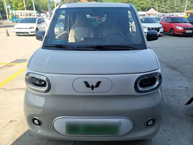 Wuling Hongguang Mini EV — Фото автомобиля 2