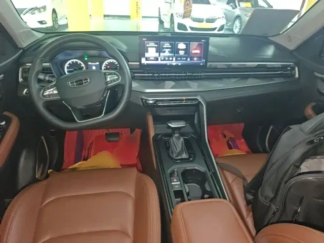 Geely Vision X6 — Фото автомобиля 9