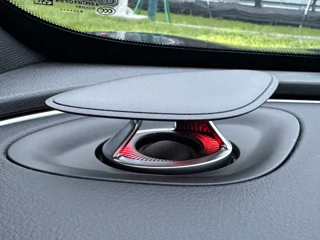 Xpeng G9 — Фото автомобиля 6
