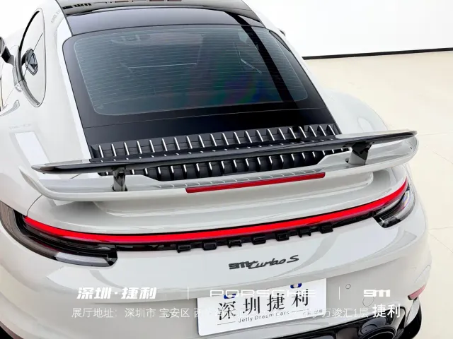 Porsche 911 — Фото автомобиля 6
