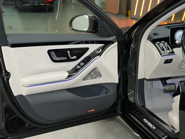 Mercedes-Benz Maybach S-Class — Фото автомобиля 8