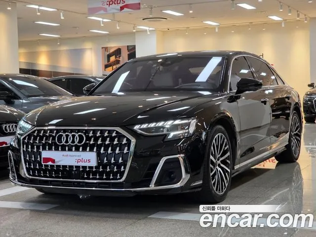 Фотография автомобиля — Audi A8