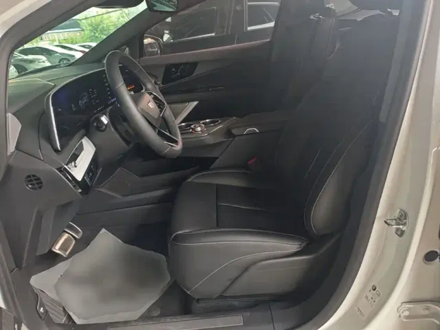 Cadillac IQ Ao Ge 2024 Standard Range — Фото автомобиля 14