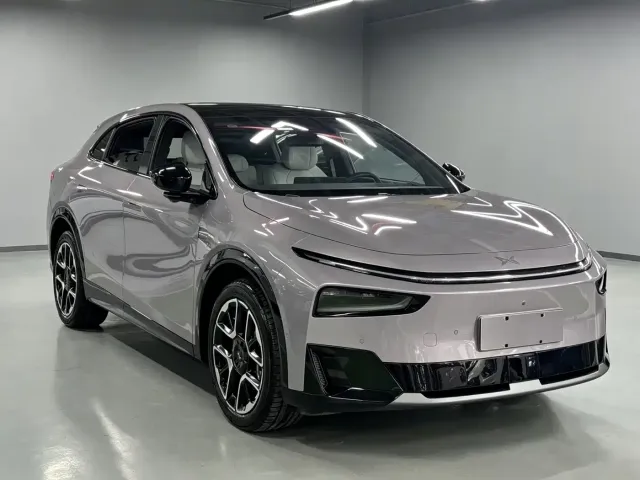 Xpeng G7 — Фото автомобиля 3