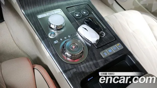 Genesis G80 Бензин 3.5 турбо AWD — Фото автомобиля 9