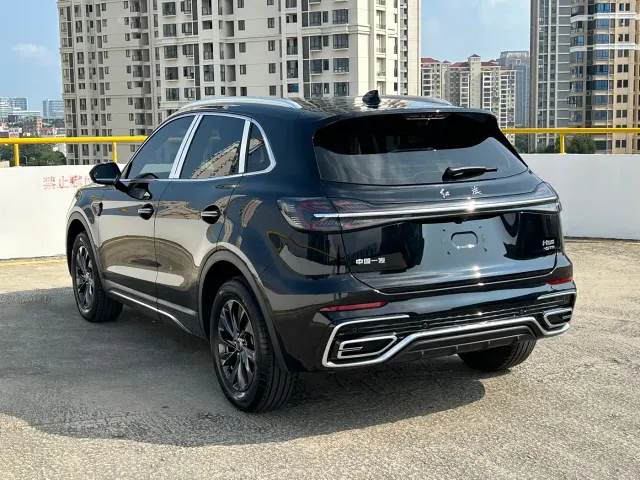 Hongqi HS5 — Фото автомобиля 10