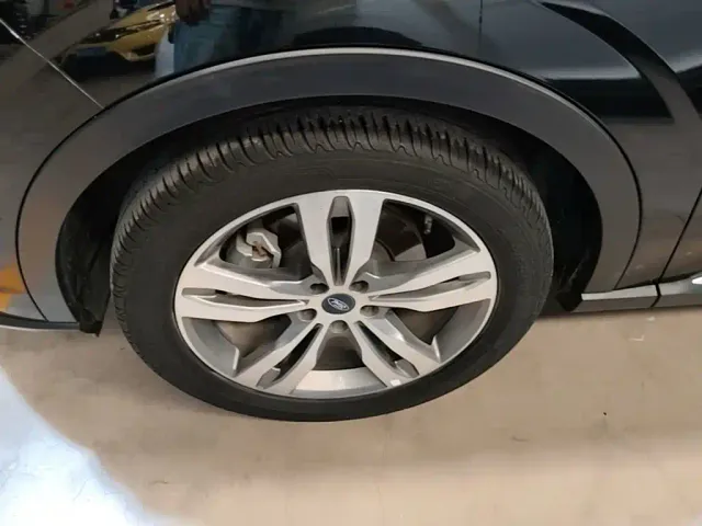 Ford Lingrui — Фото автомобиля 22