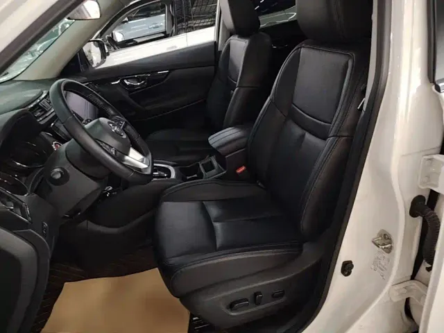 Nissan X-Trail — Фото автомобиля 14